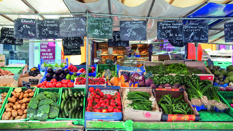 a market with different types of vegetables